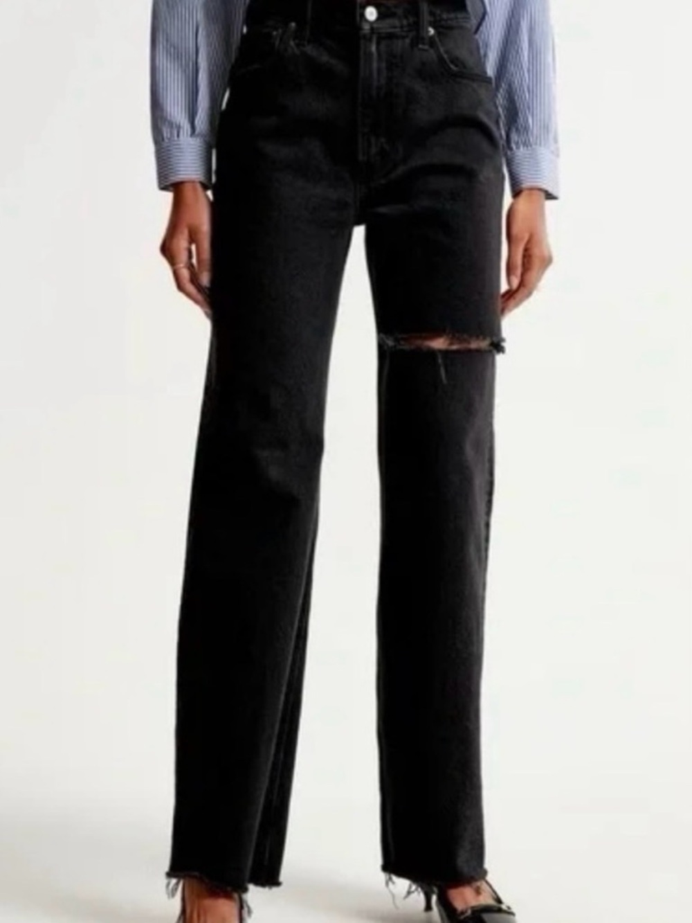 Abercrombie & Fitch Washed Black 90s Relaxed High Rise Jeans with Rip